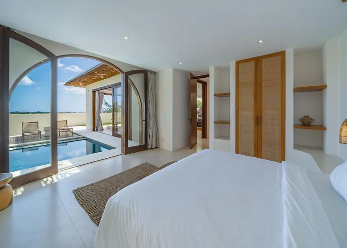 Kahaya - Scenic 2br With Pool & Ocean View * أُلُواتو