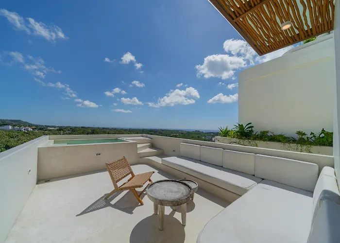 Kahaya - Scenic 2br With Pool & Ocean View فيلة