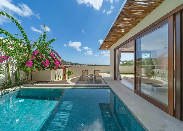Kahaya - Scenic 2br With Pool & Ocean View فيلة *