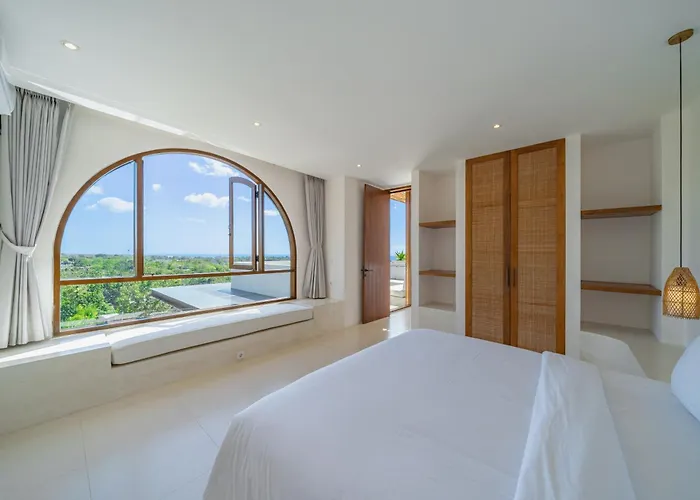 Villa Kahaya - Scenic 2br With Pool & Ocean View