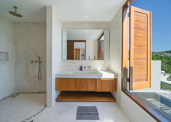 فيلة Kahaya - Scenic 2br With Pool & Ocean View أُلُواتو