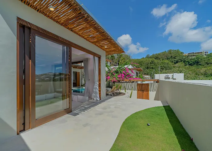 Kahaya - Scenic 2br With Pool & Ocean View أُلُواتو