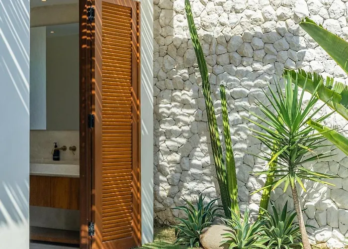 فيلة Kahaya - Scenic 2br With Pool & Ocean View أُلُواتو