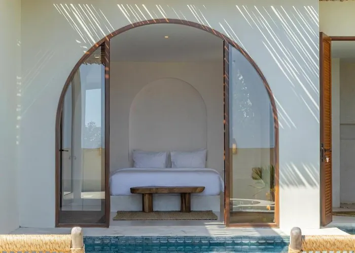 Kahaya - Scenic 2br With Pool & Ocean View *